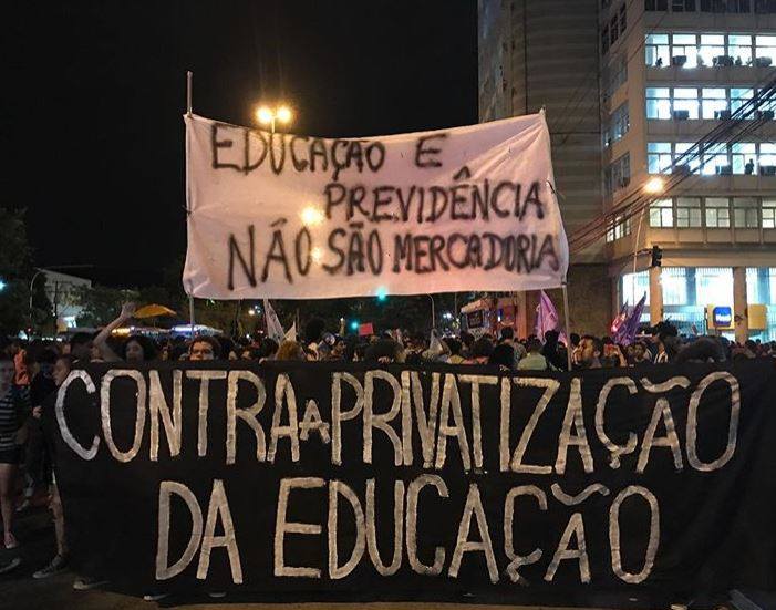 TAEs chamam para Greve Geral